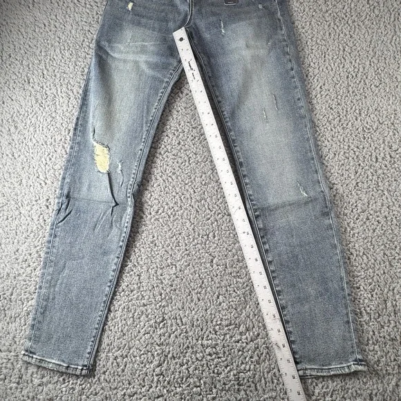Tractr Diane Mid Rise Distressed Indigo Medium Blue Stretch Jean Sz 6/28 NWT - Picture 6 of 10